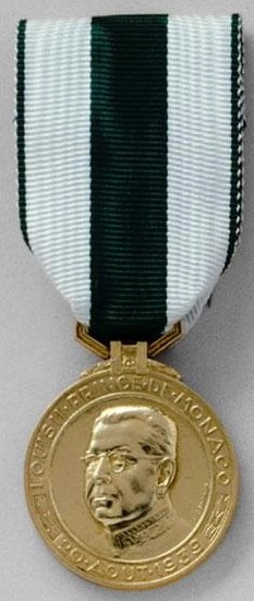 Médaille_de_l'Education_Physique_et_des_Sports_(Monaco)_échelon_Vermeil.jpg