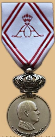 Médaille_de_l'Intronisation_du_Prince_Albert_II_2005.jpg